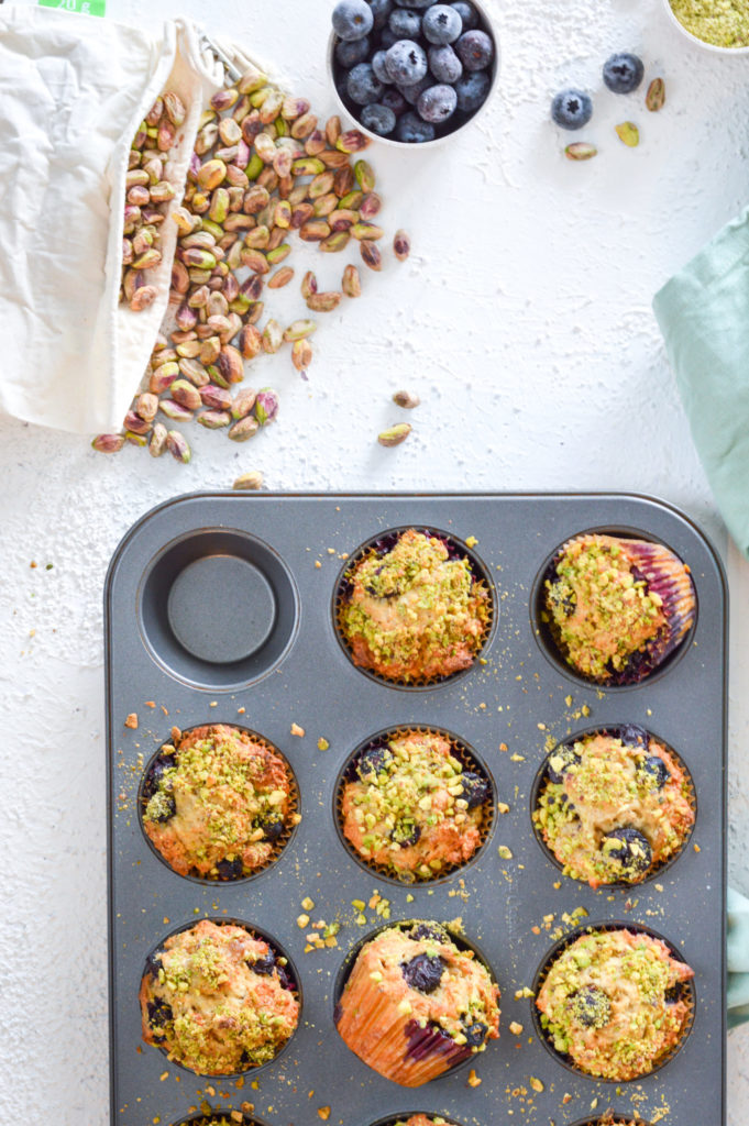 Blueberry and pistachio muffins • Cooking & Enjoy